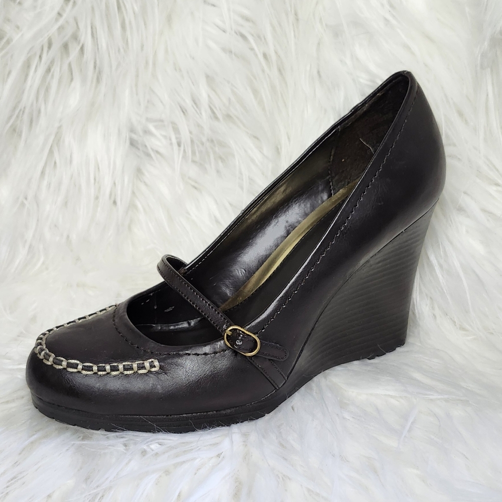Chaps MENA Wedge Heels Dark Brown Size 8.5
